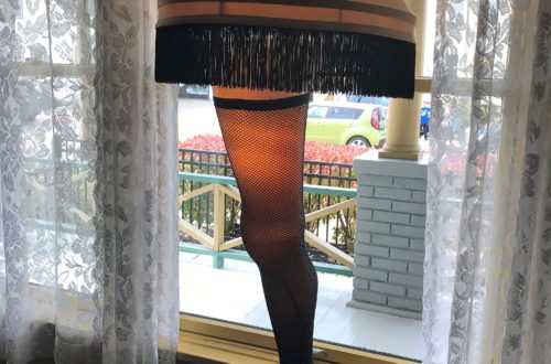 Leg Lamp