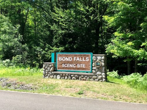 bond falls sign