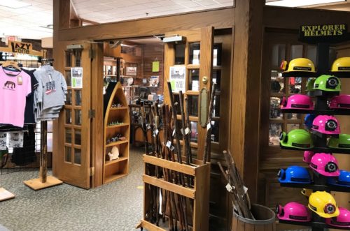 gift shop at turkey run inn