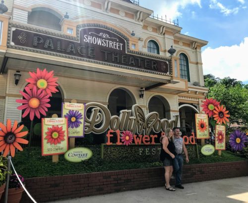 dollywood sign