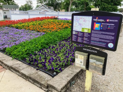 quilt garden sign